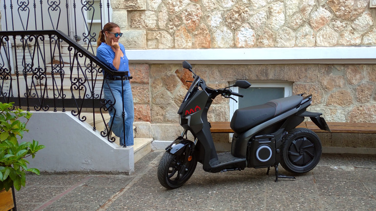 Φτάνουν τα 800€ για επιδότηση ηλεκτρικής μοτοσικλέτας; Μάλλον, όχι!