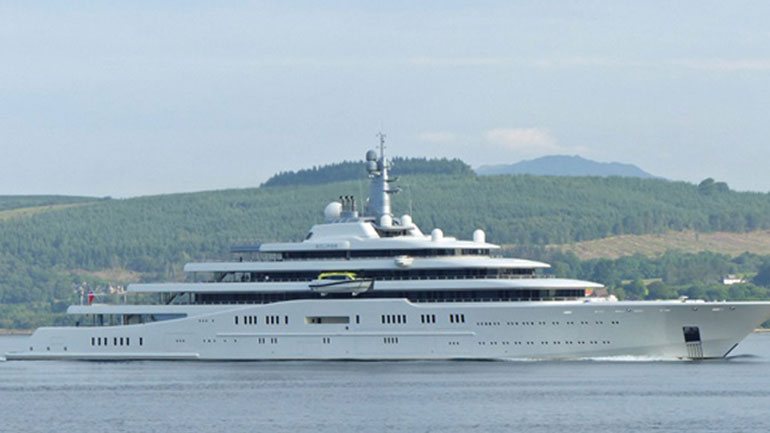 Το γιοτ "Eclipse"