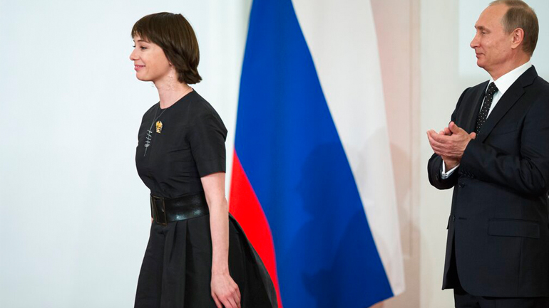 Η ηθοποιός Τσουλπάν Χαμάτοβα εγκατέλειψε τη Ρωσία καταγγέλλοντας τον πόλεμο στην Ουκρανία