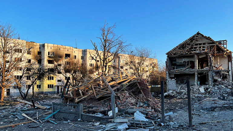 Ουκρανικές Δυνάμεις: Η ουκρανική σημαία υψώθηκε και πάλι πάνω από το Μακαρίβ