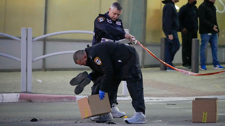 Ισραήλ: Τουλάχιστον τέσσερις νεκροί σε επίθεση στην Μπερσεβά