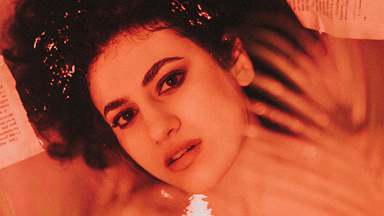 «Μυθιστόρημα»: Tο νέο τραγούδι της Μυρτώς Βασιλείου