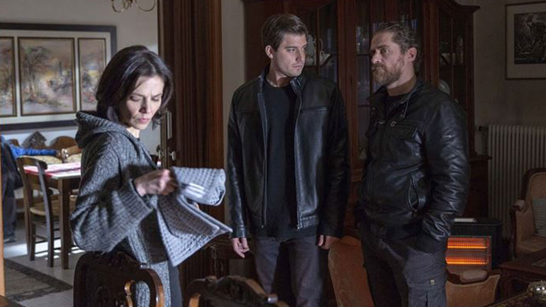 Σασμός – Τρίτη: Ο Μαθιός αποκαλύπτει στον Νικηφόρο ότι είναι σε σχέση με τη μητέρα του