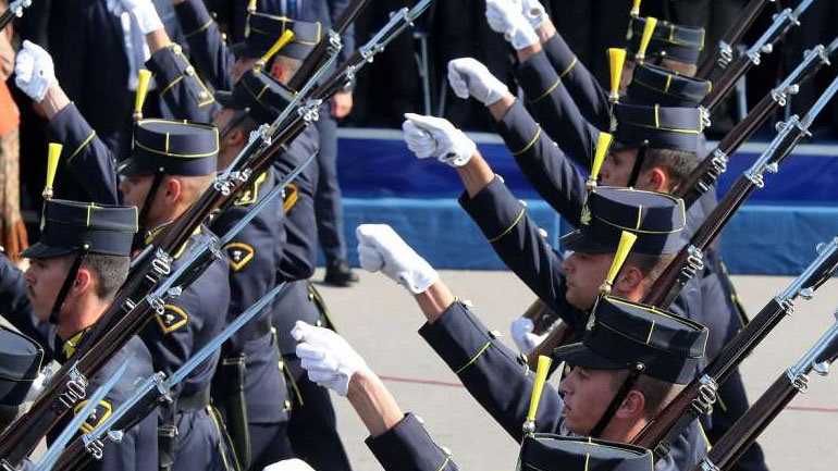Κυκλοφοριακές ρυθμίσεις στο κέντρο της Αθήνας λόγω της στρατιωτικής και της μαθητικής παρέλασης