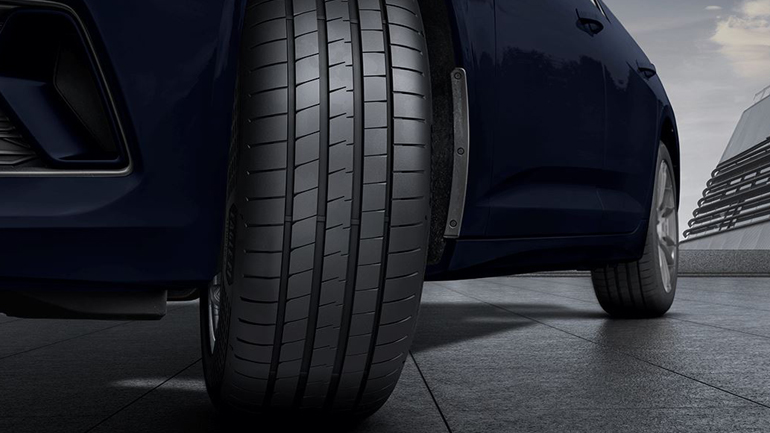 Το Goodyear Eagle F1 Asymmetric 6 αξιολογήθηκε ως “εξαιρετικό” από τα τεστ του περιοδικού Auto Motor und Sport