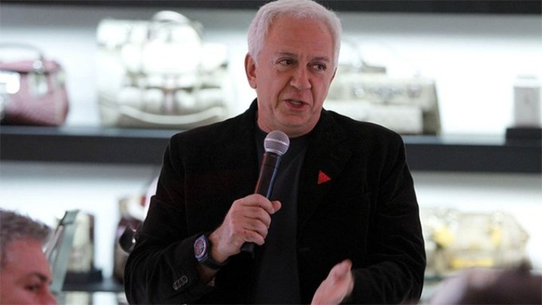 Μοντέλα καταγγέλλουν τον συνιδρυτή της Guess για σεξουαλική παρενόχληση