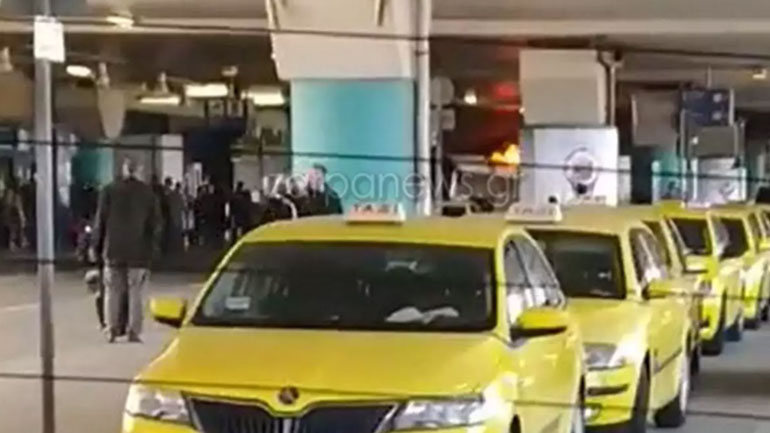 Πυρκαγιά σε λεωφορείο του ΟΑΣΑ στο Ελευθέριος Βενιζέλος