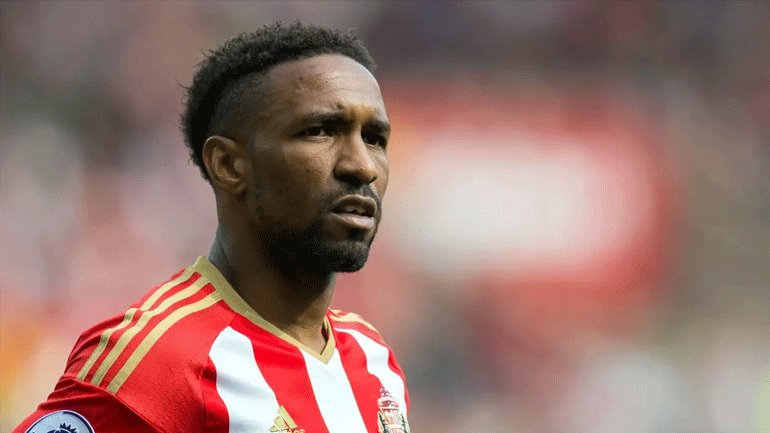 Τέλος καριέρας μετά 22 χρόνια για τον Ντεφόε