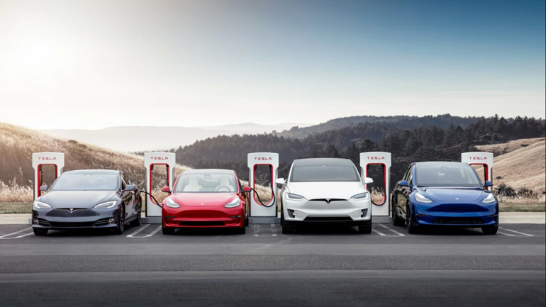 «Φαινόμενο» Tesla: Η πασίγνωστη εταιρία που δεν ξοδεύει cent για διαφήμιση 
