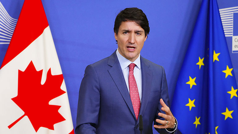 Τριντό: Η Ρωσία να σταματήσει την «παράνομη και βάρβαρη εισβολή» στην Ουκρανία