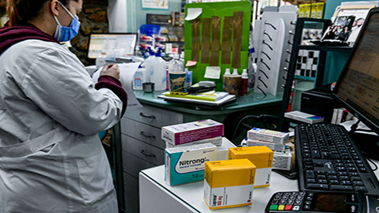 Από τη Δευτέρα η διάθεση του αντιικού χαπιού της PFIZER