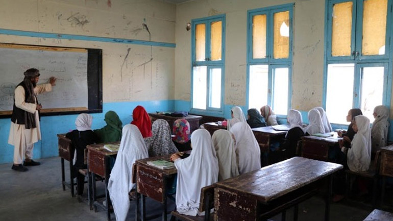 Η Ουάσινγκτον ακυρώνει τις συνομιλίες με τους Ταλιμπάν