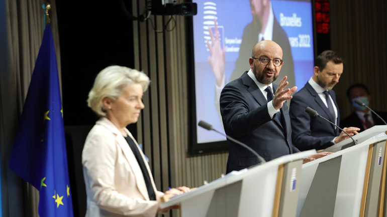 EE: «Ο επιθετικός πόλεμος της Ρωσίας κατά της Ουκρανίας παραβιάζει κατάφωρα το διεθνές δίκαιο» EE: «Ο επιθετικός πόλεμος της Ρωσίας κατά της Ουκρανίας παραβιάζει κατάφωρα το διεθνές δίκαιο»