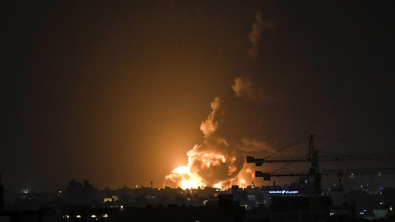 Σαουδική Αραβία: Επιδρομές στην Υεμένη σε αντίποινα για την επίθεση των Χούθι στη Τζέντα