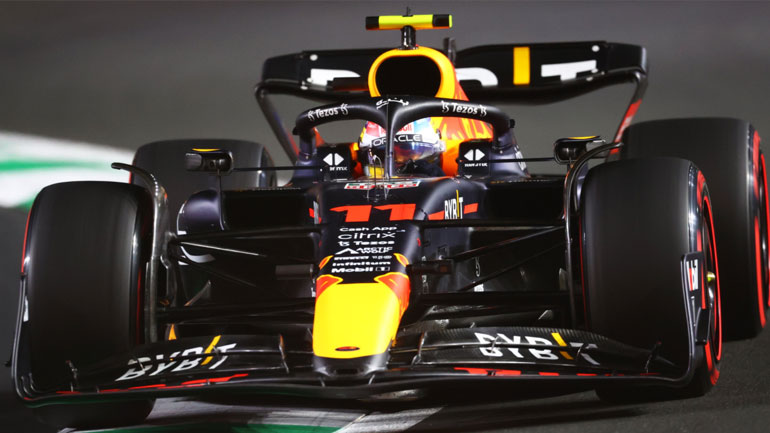 Ο Sergio Perez πήρε την πρώτη Pole Position στην καριέρα του. Ξεκινάει πρώτος στην Jeddah