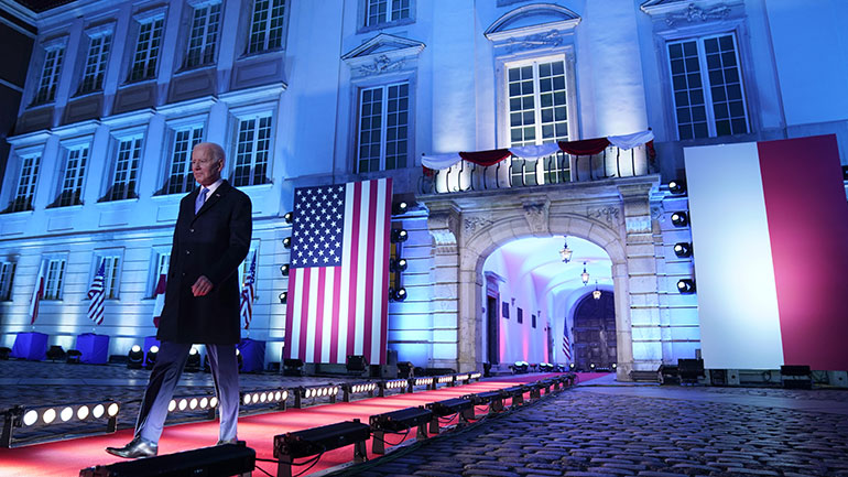 Μπάιντεν για Πούτιν: «Αυτός ο άνθρωπος δεν μπορεί να παραμείνει στην εξουσία»