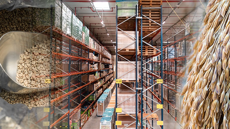 Στο «τραπέζι» του Μεγάρου Μαξίμου η επισιτιστική ασφάλεια – Για επάρκεια τροφίμων μιλούν οι αρμόδιοι