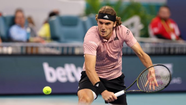 Miami Open: Ήττα-αποκλεισμός στο διπλό για Τσιτσιπά – Στρέφεται στο μονό κόντρα στον Ντε Μινόρ