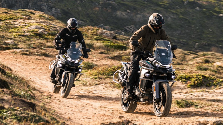 Για λίγες ώρες ακόμα το νέο CFMoto 800MT στην τιμή των 8.490€