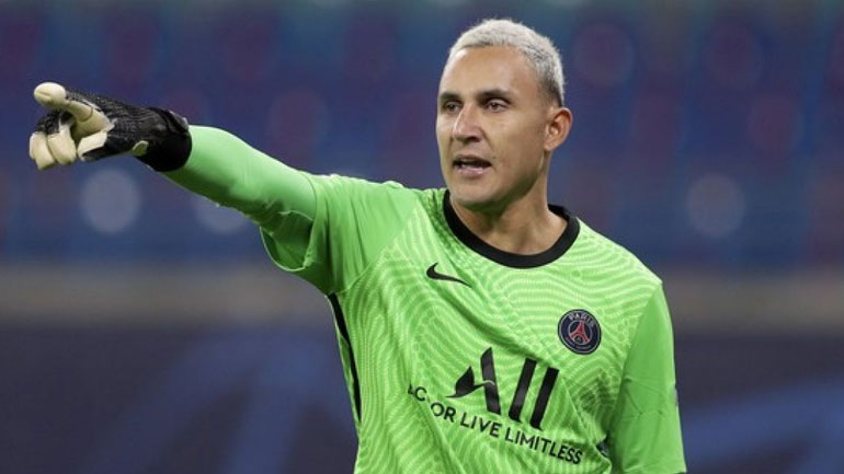 Μαθήματα αλληλεγγύης από τον Κέιλορ Νάβας – Φιλοξενεί στο σπίτι του 30  πρόσφυγες από την Ουκρανία!