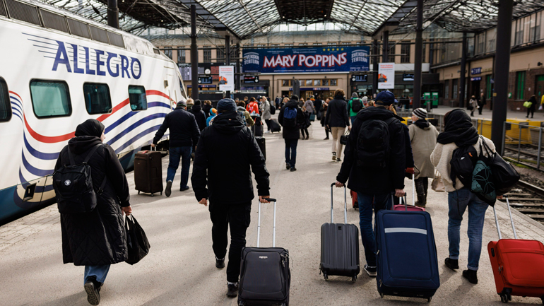 Φινλανδία: Τέλος στα δρομολόγια των τρένων από και προς Ρωσία