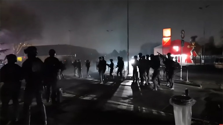 Νύχτα ταραχών στις βόρειες συνοικίες του Παρισιού, έπειτα από τον θάνατο άνδρα από σφαίρα αστυνομικού