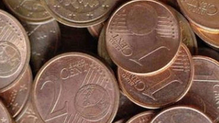 Άνοδος του ευρώ έναντι του δολαρίου 0,24% Άνοδος του ευρώ έναντι του δολαρίου 0,24%