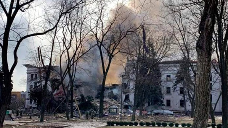 Ουκρανία: Φόβοι για 10.000 νεκρούς στη Μαριούπολη