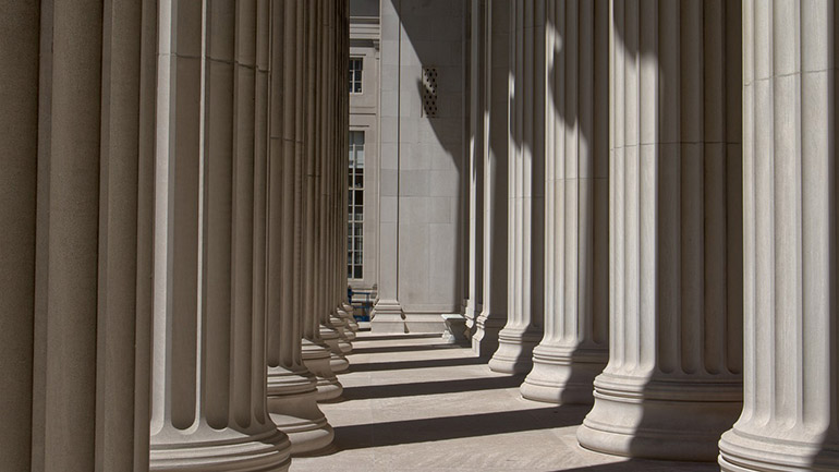 ΚΙΝΑΛ: Να αποσυρθεί η τροπολογία για παράταση θητείας των πρυτάνεων