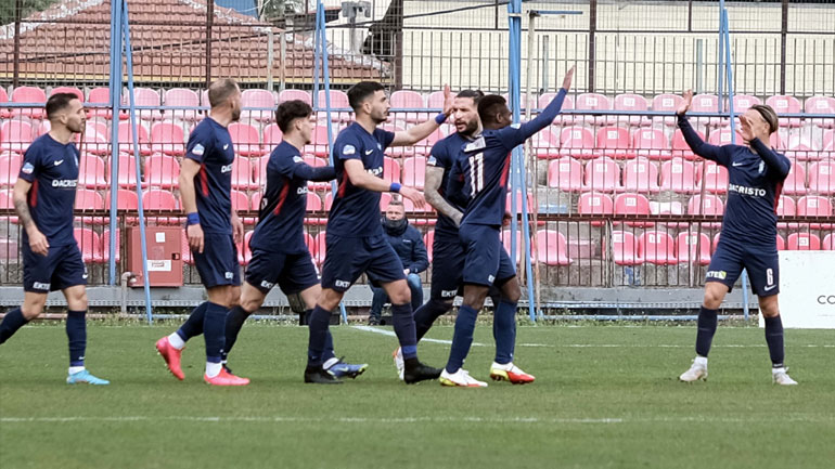 Super League 2: (Α’ όμιλος): «Αγκαλιά» με την 1η θέση η Βέροια, μπλόκο για την ΑΕΛ στην Ξάνθη