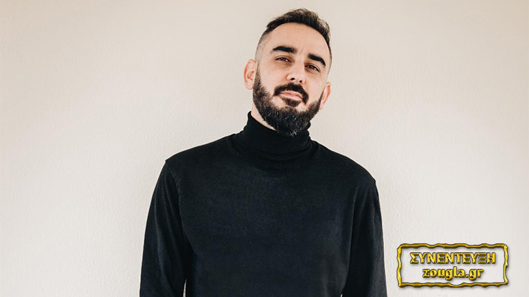 Ποιος είναι ο Mίμης Καπέρδος που Βάζει το «Δάχτυλο στο μέλι»