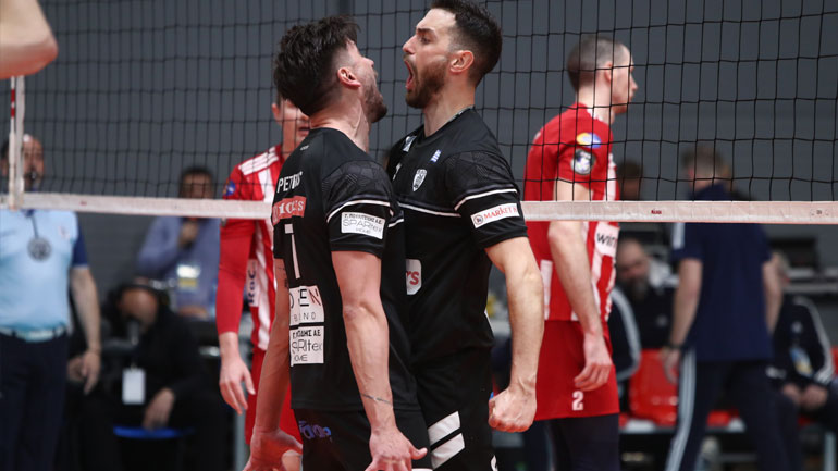 Βόλεϊ: Στον τελικό του Κυπέλλου ο ΠΑΟΚ, 3-2 σετ τον Ολυμπιακό!