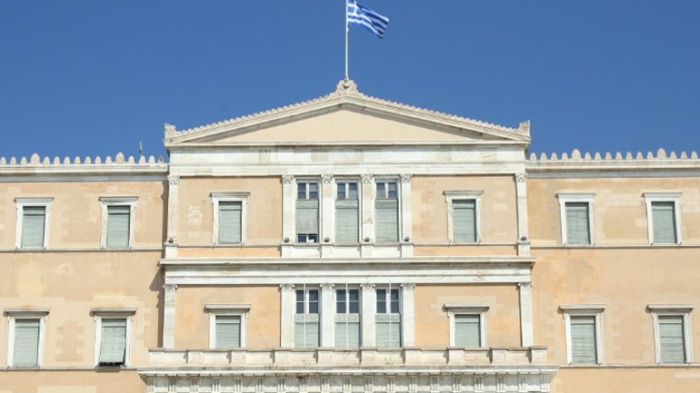 Ψηφίστηκε το ν/σ για τη δωρεά του Ιδρύματος Σταύρος Νιάρχος και τις παρατάσεις ισχύος μέτρων κατά της πανδημίας