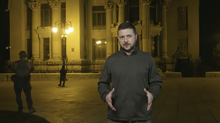 Ζελένσκι: Η Ρωσία προετοιμάζει νέους βομβαρδισμούς σε Ντονμπάς και Χάρκοβο