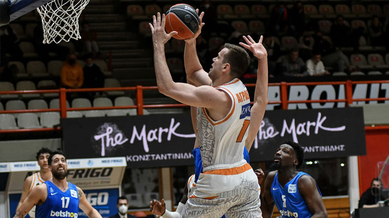 Ο Αγραβάνης έσπασε το μυθικό ρεκόρ του Νίκου Γκάλη!