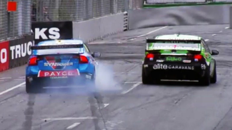 Ίσως η πιο μάγκικη προσπέραση σε αγώνα ever