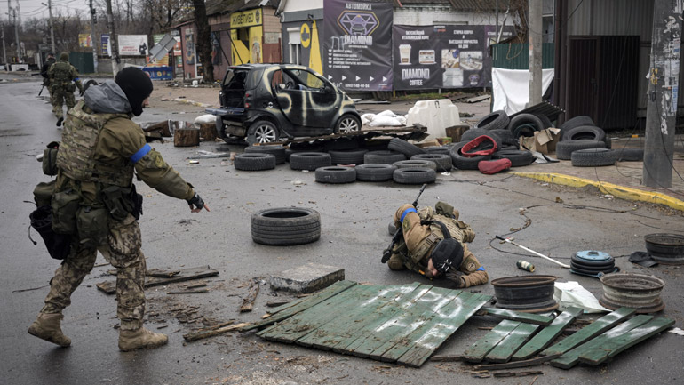 Κατεστραμμένη πόλη η Μπούσα μετά την επέλαση των ρωσικών δυνάμεων
