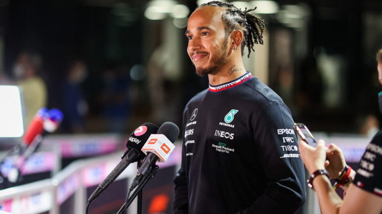 Lewis Hamilton: «Παλεύω ψυχικά και συναισθηματικά»