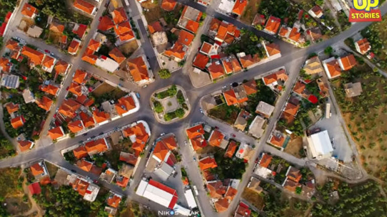 Νέα Κορώνη Μεσσηνίας: Το άγνωστο πολεοδομικό αριστούργημα της Ελλάδας Up’ο ψηλά