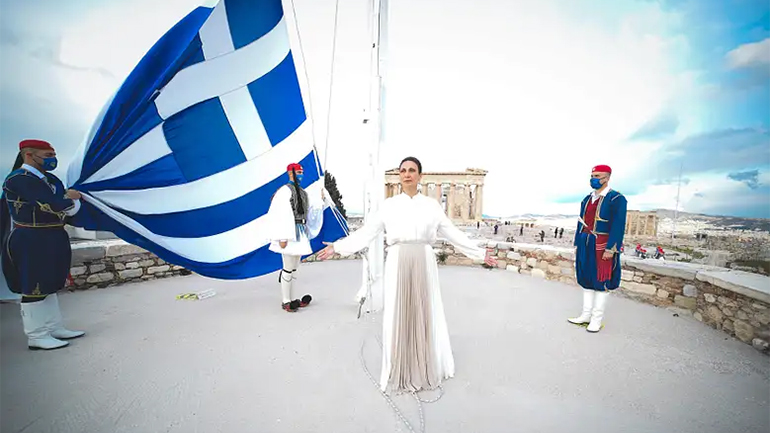 Αναστασία Ζαννή: «Κάθε φορά που καλούμαι να τραγουδήσω για την Ελλάδα, νιώθω μεγάλη τιμή»