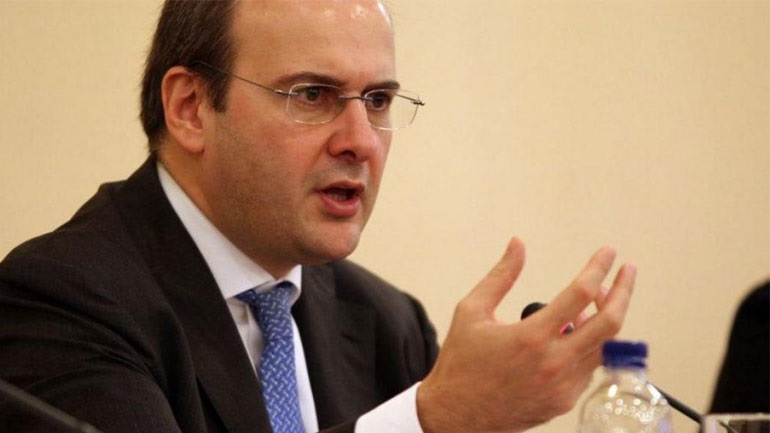 Κ. Χατζηδάκης: O κ. Τσίπρας καλύπτει απατεώνες;