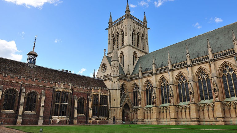 Δύο πολύτιμα σημειωματάρια του Δαρβίνου επιστράφηκαν στο Κέμπριτζ