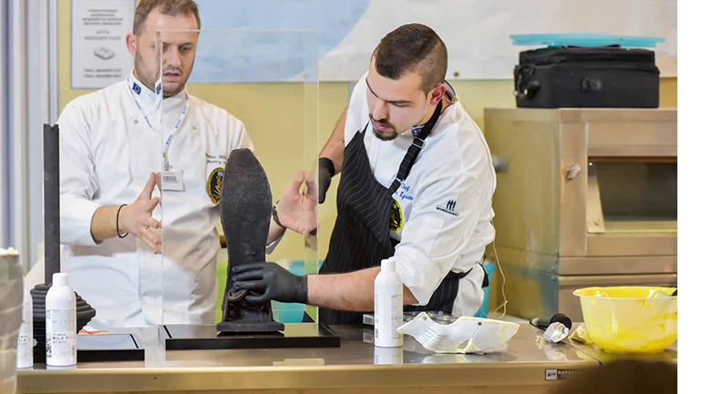 Εικόνες προ πανδημίας στην έκθεση Artozyma-Detrop Boutique Εικόνες προ πανδημίας στην έκθεση Artozyma-Detrop Boutique