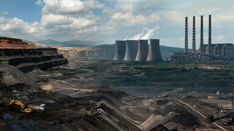 Ο λιγνίτης επέστρεψε για να… μείνει