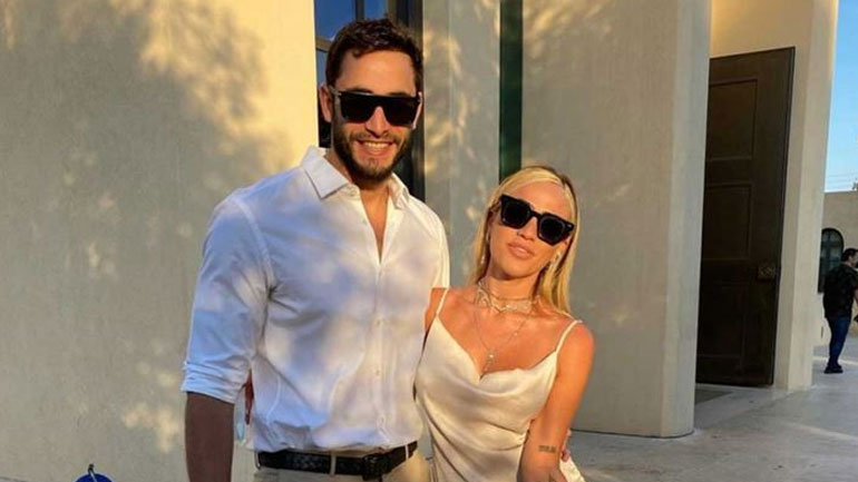 Τι απαντά η Κόνι Μεταξά στις φήμες περί εγκυμοσύνης;