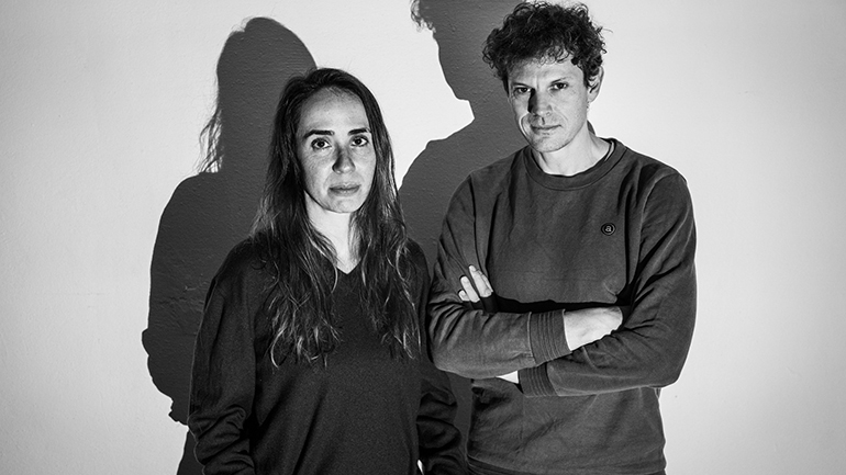 Οι Elephas tiliensis σκηνοθετούν τη «Νύχτα της κουκουβάγιας» στην Κάμιρο