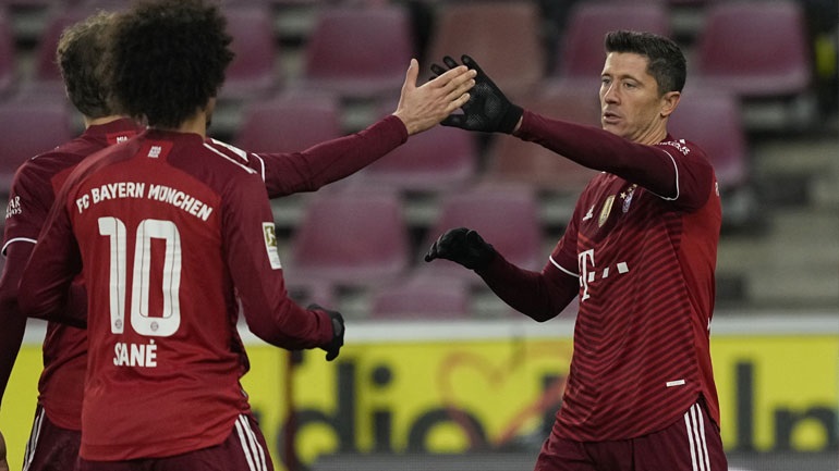 Τελική «αντεπίθεση» της Μπαρτσελόνα για τον Λεβαντόφσκι