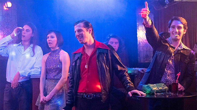 «Τα καλύτερά μας χρόνια»: Μια απίθανη βραδιά στην ντισκοτέκ!