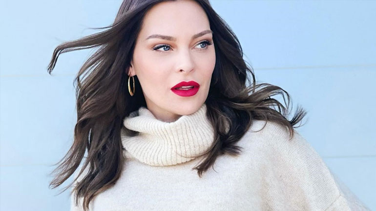 Υβόννη Μπόσνιακ: Οι φωτογραφίες μέσα από το νοσοκομείο