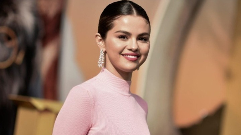 Η Σελίνα Γκόμεζ βοηθά όσους αντιμετωπίζουν θέματα ψυχικής υγείας